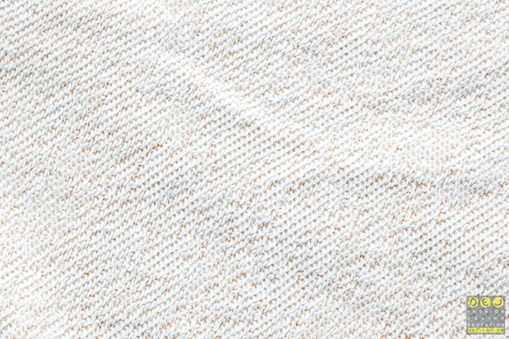 Quy trình sản xuất vải cotton diễn ra hết sức phức tạp, nếu chỉ nhìn qua những quy trình sản xuất vải cotton bạn sẽ không hình dung được hết những công đoạn chi tiết khác -- thế nên những thông tin quy trình ở dưới chỉ mang tính chất tham khảo