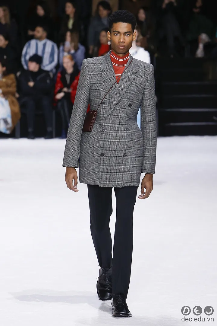 BS-thoi-trang -Ready-to-Wear -Balenciaga-Thu-Dong- 2018 25_zps1bcrw8cz.jpg