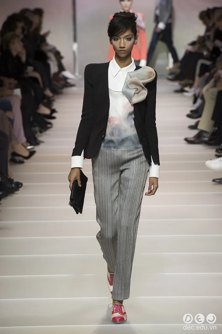 BST-thoi-trang-Armani-Prive-Xuan-2018-Couture 1_zpsis6ctenj.jpg