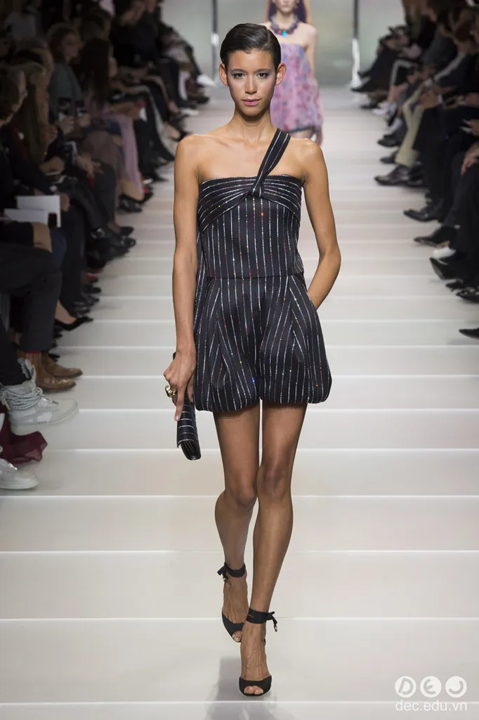  BST-thoi-trang-Armani-Prive-Xuan-2018-Couture 32_zpsi6hg32k8.jpg