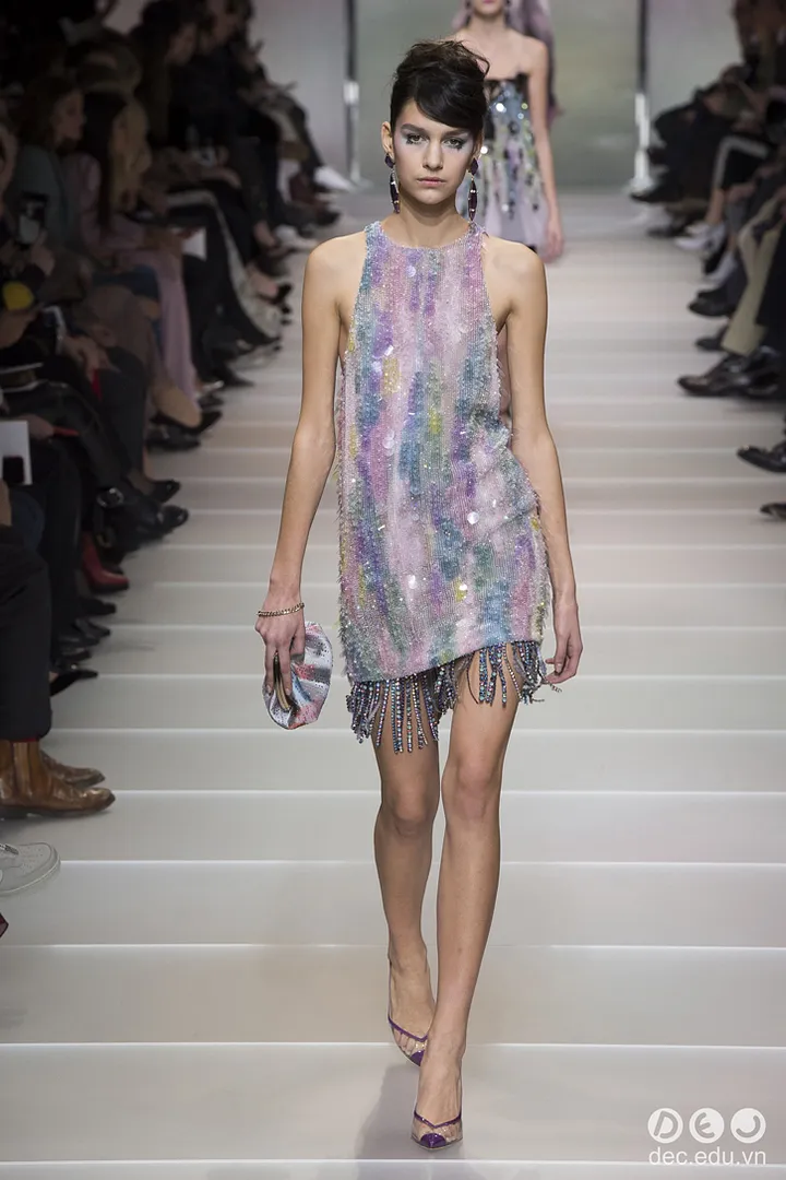 BST-thoi-trang-Armani-Prive-Xuan-2018-Couture 43_zpspe73y5jo.jpg