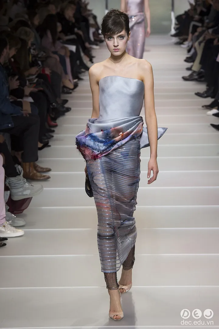 BST-thoi-trang-Armani-Prive-Xuan-2018-Couture 50_zpspqqbfqnt.jpg