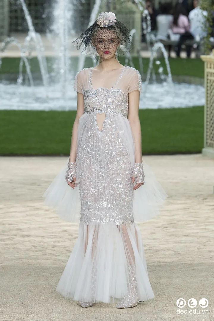 BST-thoi-trang-Chanel-Xuan-2018-Couture 61_zpsfayd7zq7.jpg