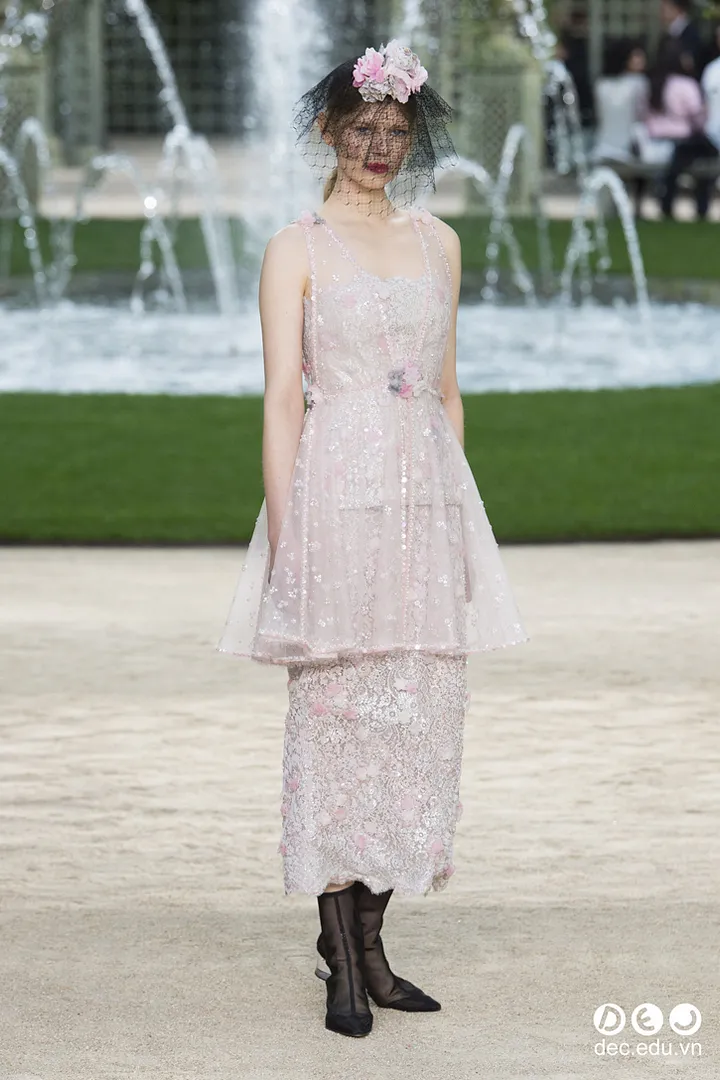 BST-thoi-trang-Chanel-Xuan-2018-Couture 62_zpsz7r6i1hx.jpg
