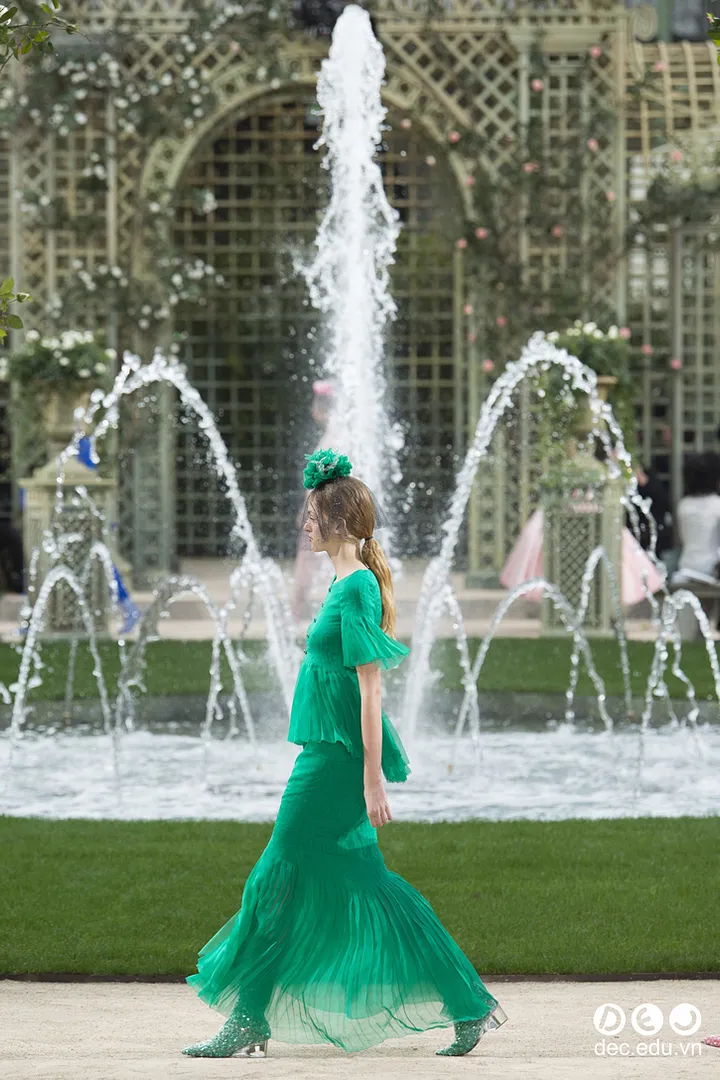 BST-thoi-trang-Chanel-Xuan-2018-Couture 69_zpsslnhgoen.jpg