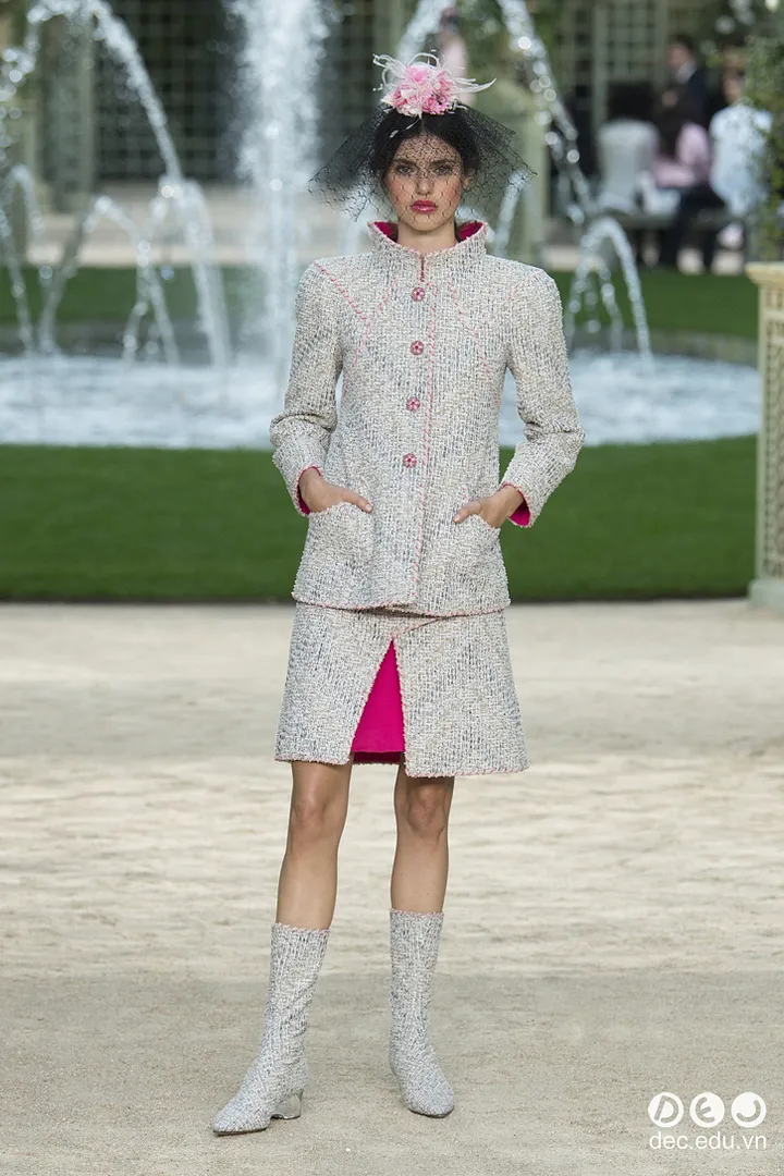 BST-thoi-trang-Chanel-Xuan-2018-Couture 7_zpss0qb16xr.jpg