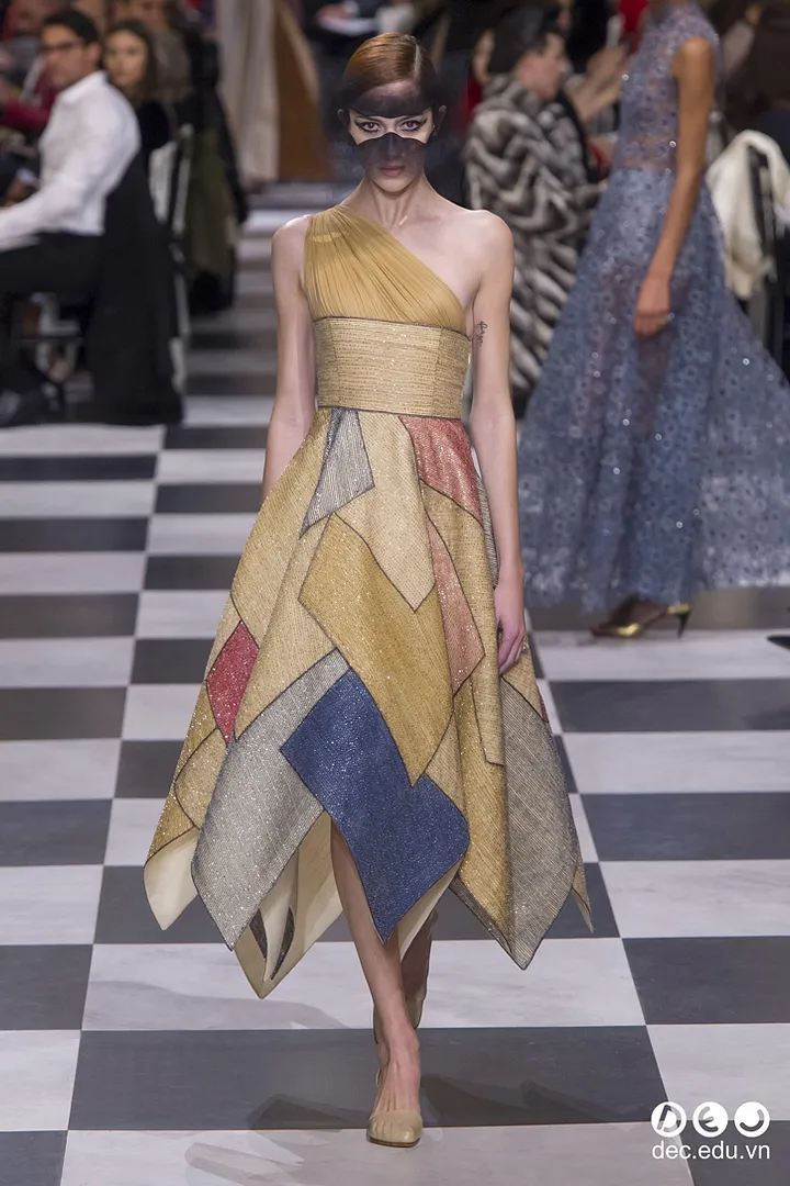 BST-thoi-trang-Dioir-xuan-2018-Couture 46_zpsx8lm51zv.jpg