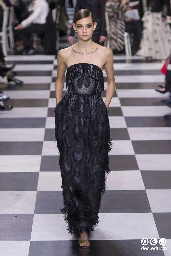 BST-thoi-trang-Dioir-xuan-2018-Couture 66_zpsowjmc1pu.jpg