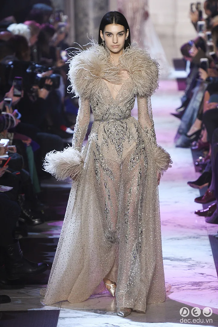 BST-thoi-trang-Elie-Saab-Xuan-2018-Couture  19_zpszpqdqw9x.jpg