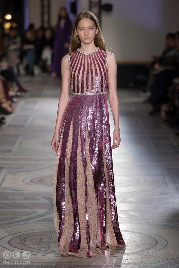 BST-thoi-trang-Giambattista-Xuan-2018-couture 23_zpskd9xwmmy.jpg