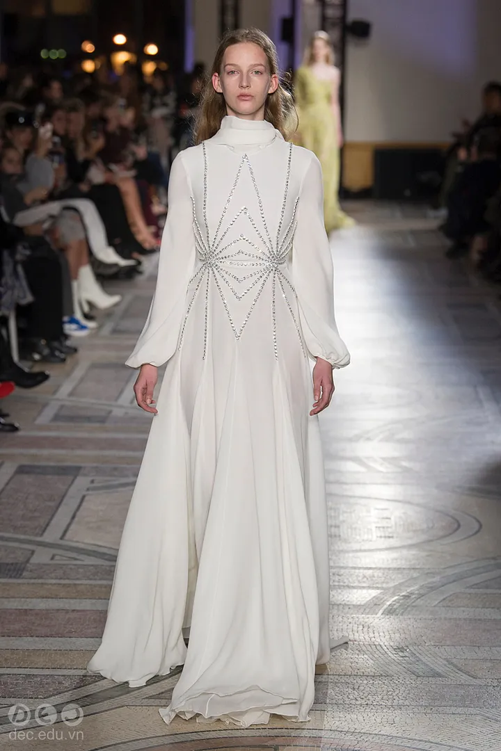 BST-thoi-trang-Giambattista-Xuan-2018-couture 26_zpsfqwarqzf.jpg