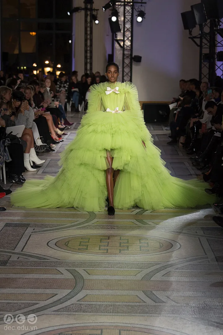 BST-thoi-trang-Giambattista-Xuan-2018-couture 41_zpsrvgstf5z.jpg