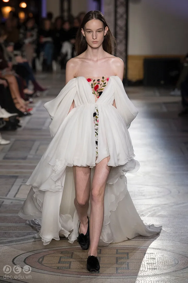  photo BST-thoi-trang-Giambattista-Xuan-2019-couture 10_zpsvs5tfser.jpg