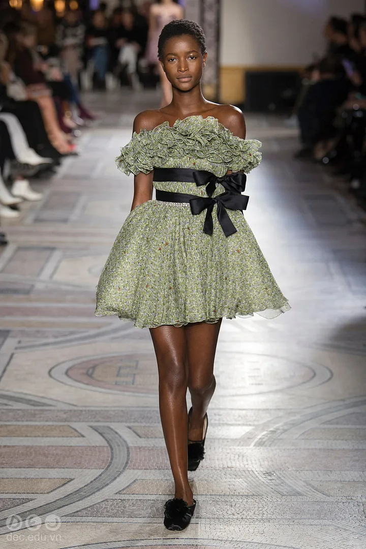 BST-thoi-trang-Giambattista-Xuan-2019-couture 14_zpsnzzba5uc.jpg