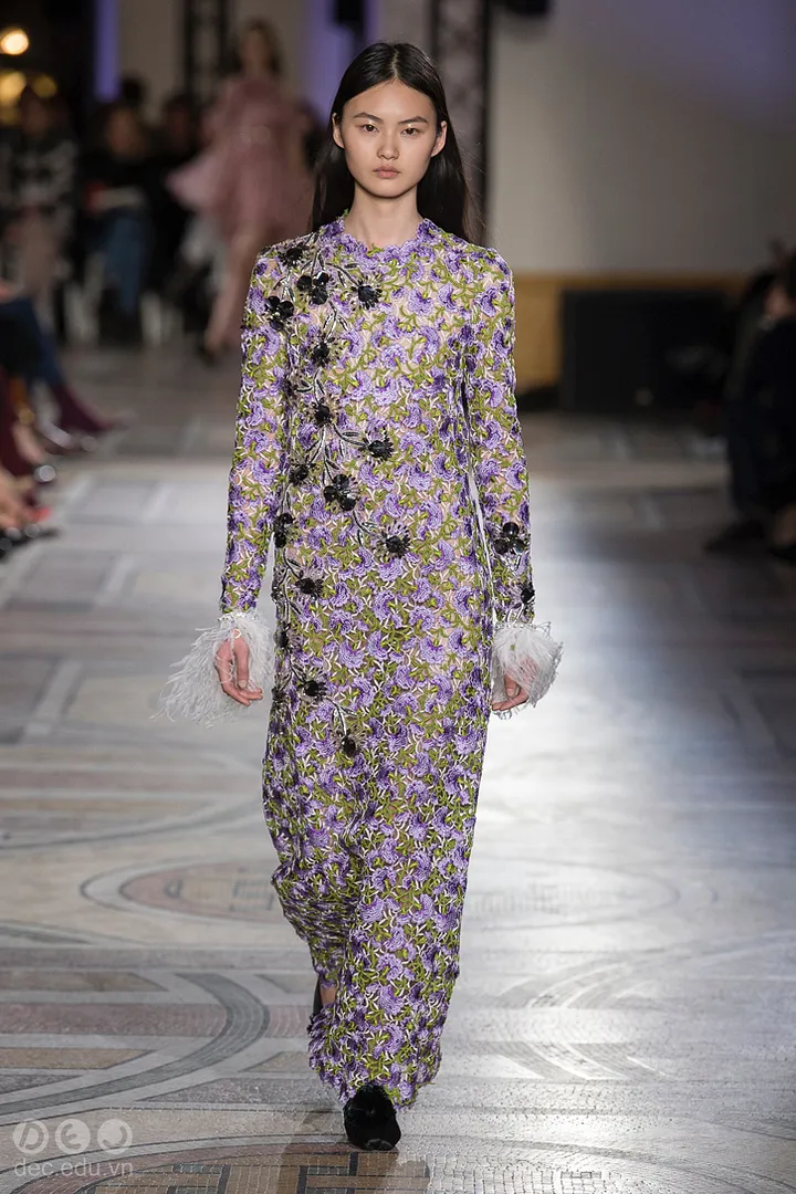 BST-thoi-trang-Giambattista-Xuan-2019-couture 16_zpsb3vzbevu.jpg