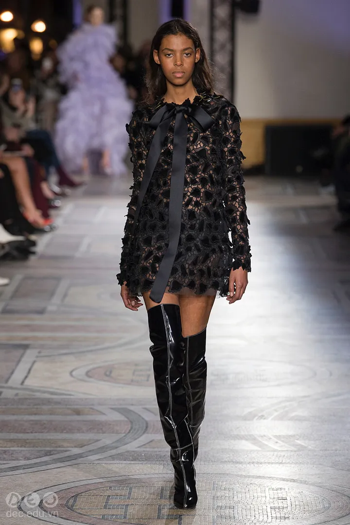 BST-thoi-trang-Giambattista-Xuan-2019-couture 2_zpsttt2pwoh.jpg