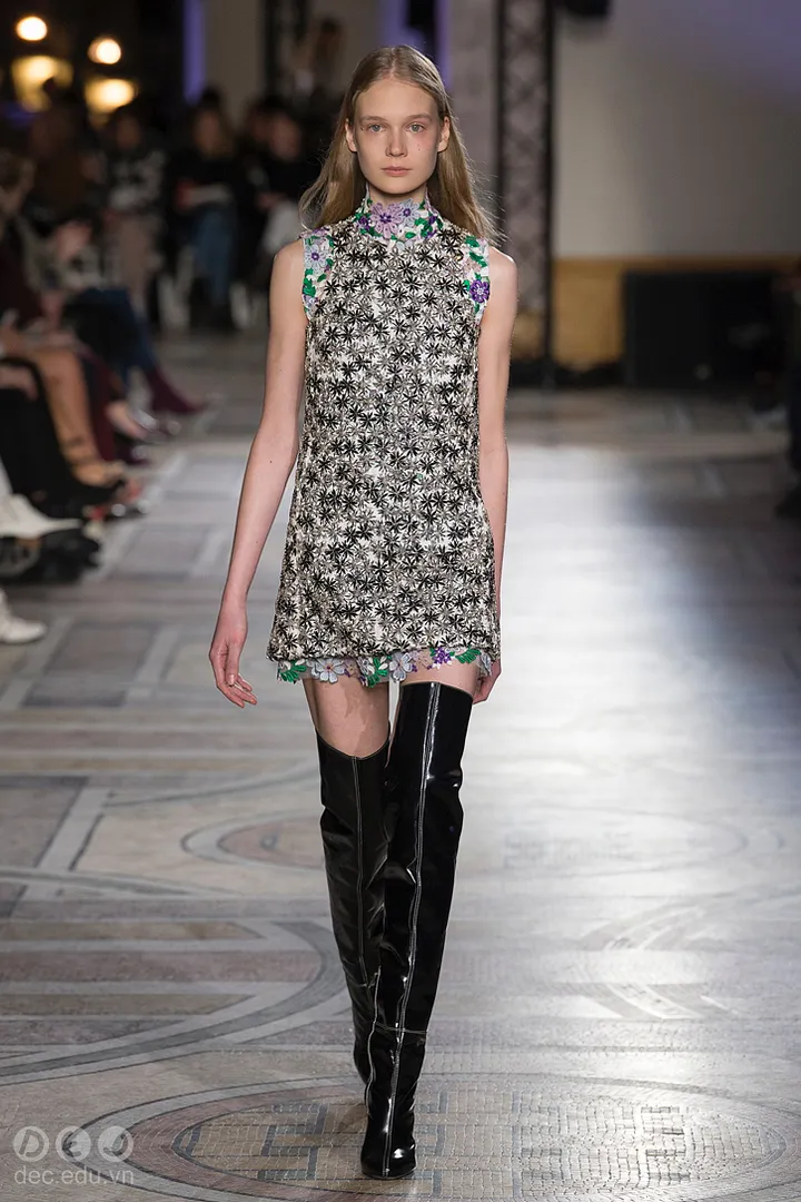  photo BST-thoi-trang-Giambattista-Xuan-2019-couture 5_zpscomqpqeo.jpg