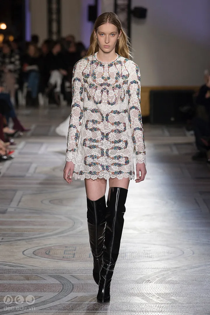  photo BST-thoi-trang-Giambattista-Xuan-2019-couture 9_zpsnicfselb.jpg