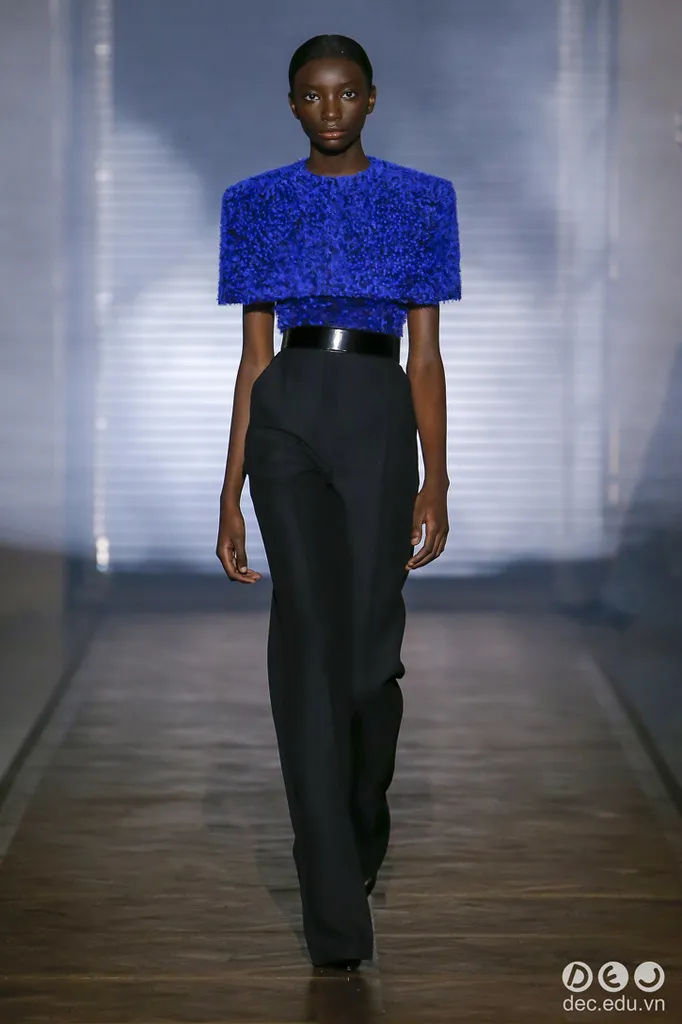 BST-thoi-trang-Givenchy-Xuan-2018-Couture 34_zpsk8bjpnkt.jpg