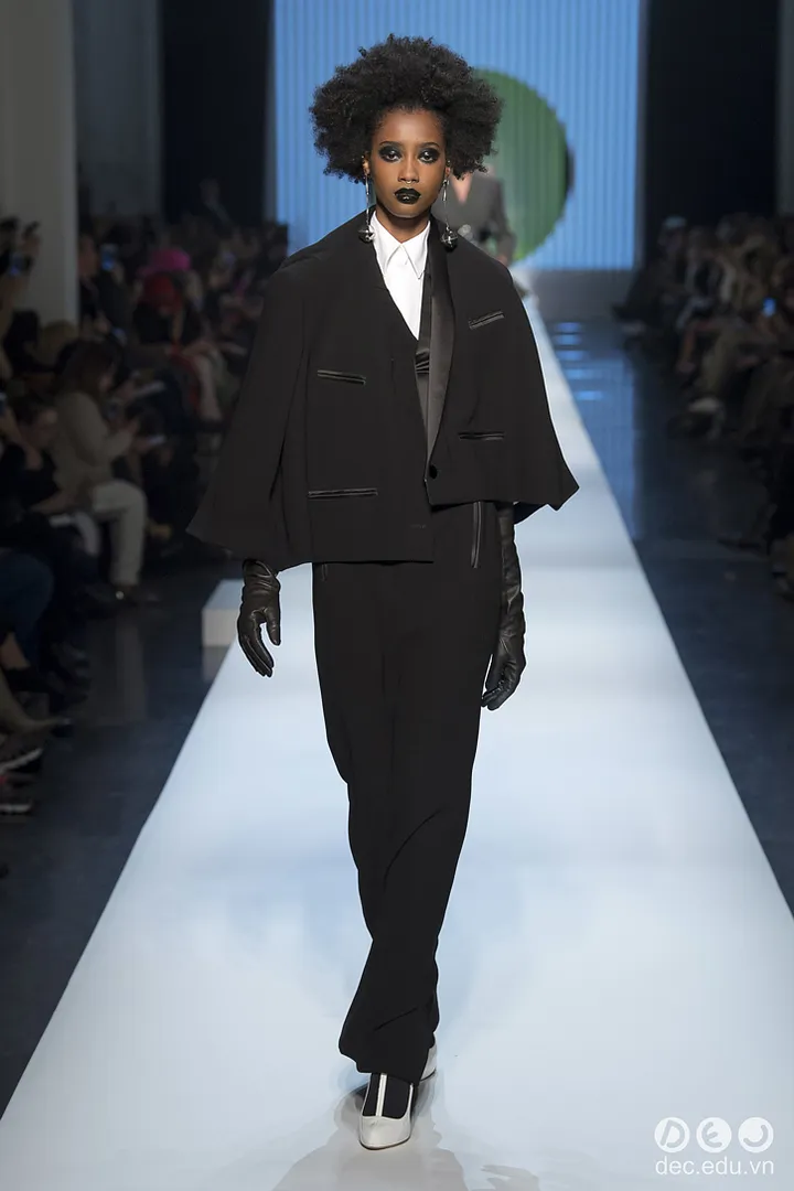 BST-thoi-trang-Jean-Paul-Gaultier-Xuan-2018-Couture 10_zpsjaeubcob.jpg