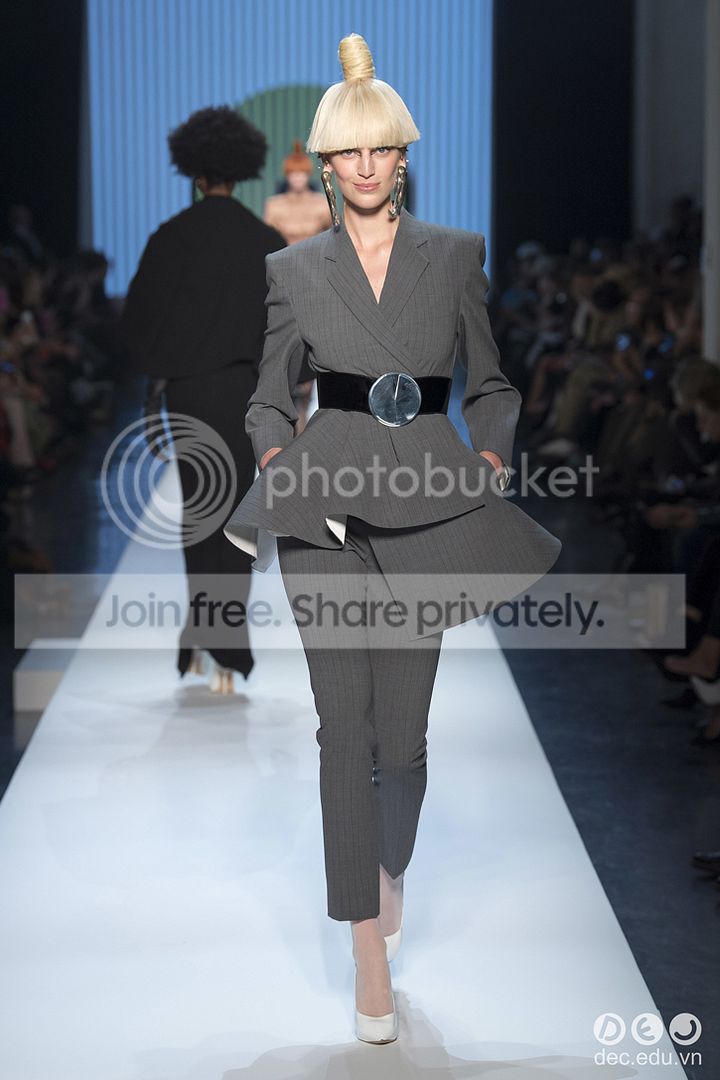 BST-thoi-trang-Jean-Paul-Gaultier-Xuan-2018-Couture 11_zpsx1kniue4.jpg
