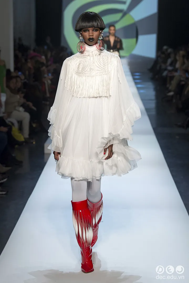 BST-thoi-trang-Jean-Paul-Gaultier-Xuan-2018-Couture 27_zpsgsoh1kdo.jpg