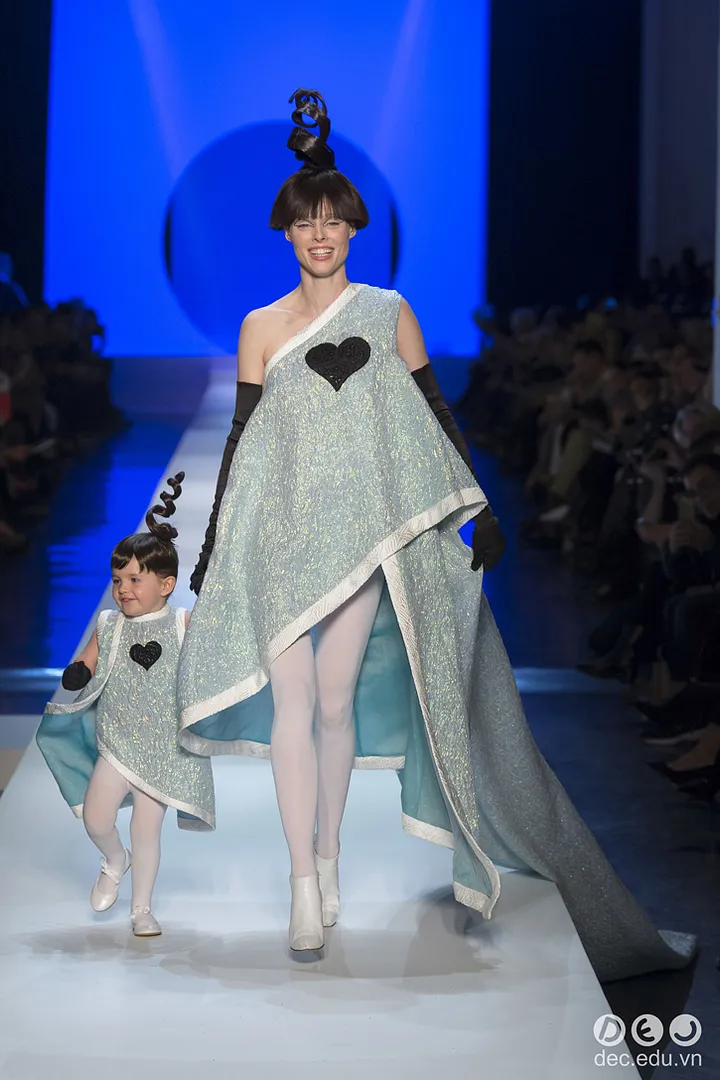 BST-thoi-trang-Jean-Paul-Gaultier-Xuan-2018-Couture 51_zpsm9b6i3vg.jpg