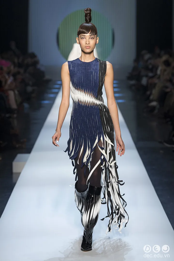 BST-thoi-trang-Jean-Paul-Gaultier-Xuan-2018-Couture 7_zpsxvo9tg7i.jpg