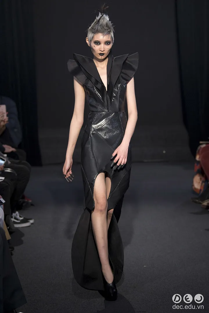 BST-thoi-trang-Ronald-van-der-kemp-Xuan-2018-couture 23_zpsxjtdcohd.jpg