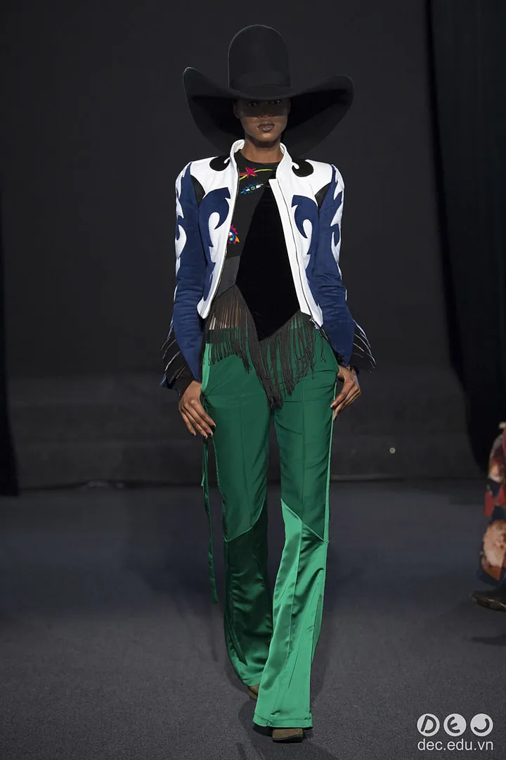 BST-thoi-trang-Ronald-van-der-kemp-Xuan-2018-couture 34_zpsyefrp3gw.jpg