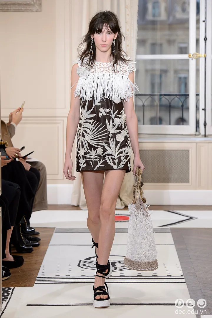 BST-thoi-trang-Schiaparelli-Xuan-2018-Couture 13_zpsrdn8u90u.jpg