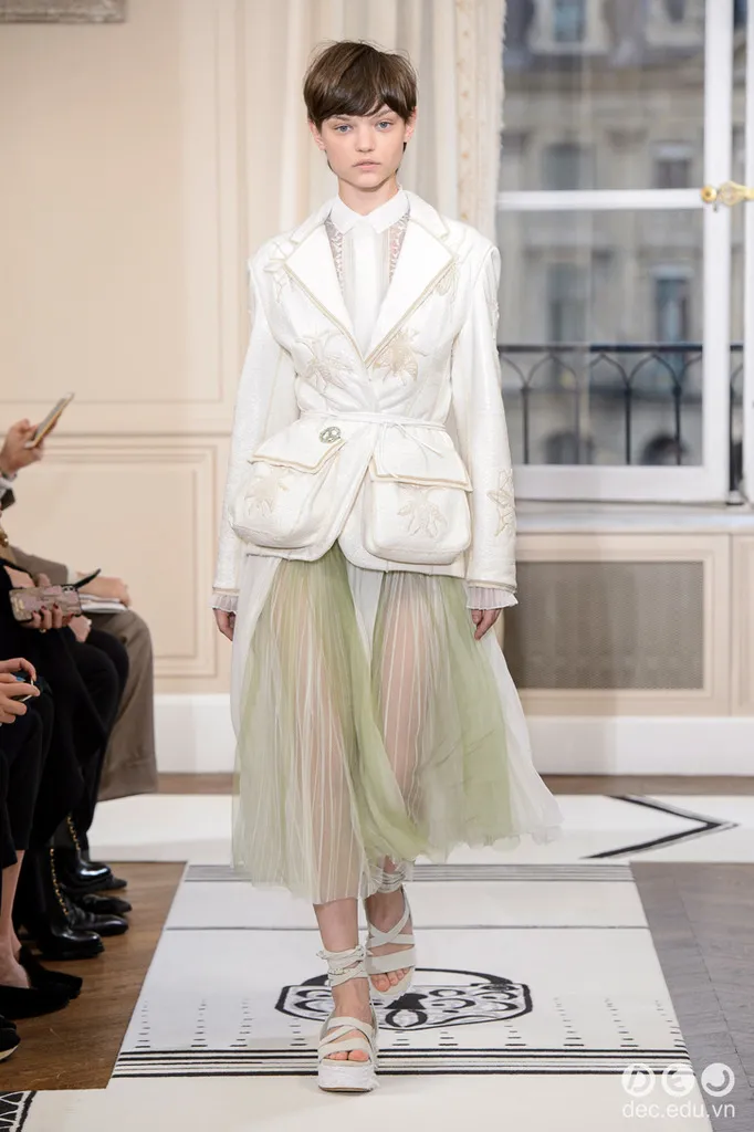 BST-thoi-trang-Schiaparelli-Xuan-2018-Couture 16_zpsqhtnrmds.jpg