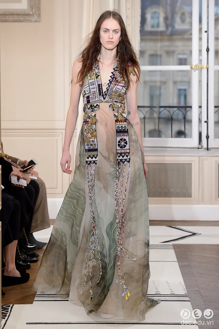 BST-thoi-trang-Schiaparelli-Xuan-2018-Couture 31_zpsdevsbxdn.jpg