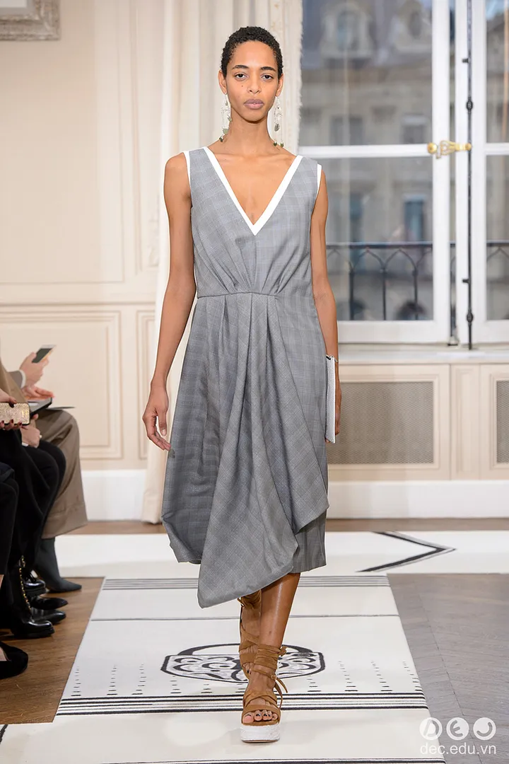 BST-thoi-trang-Schiaparelli-Xuan-2018-Couture 5_zps98plk0ia.jpg