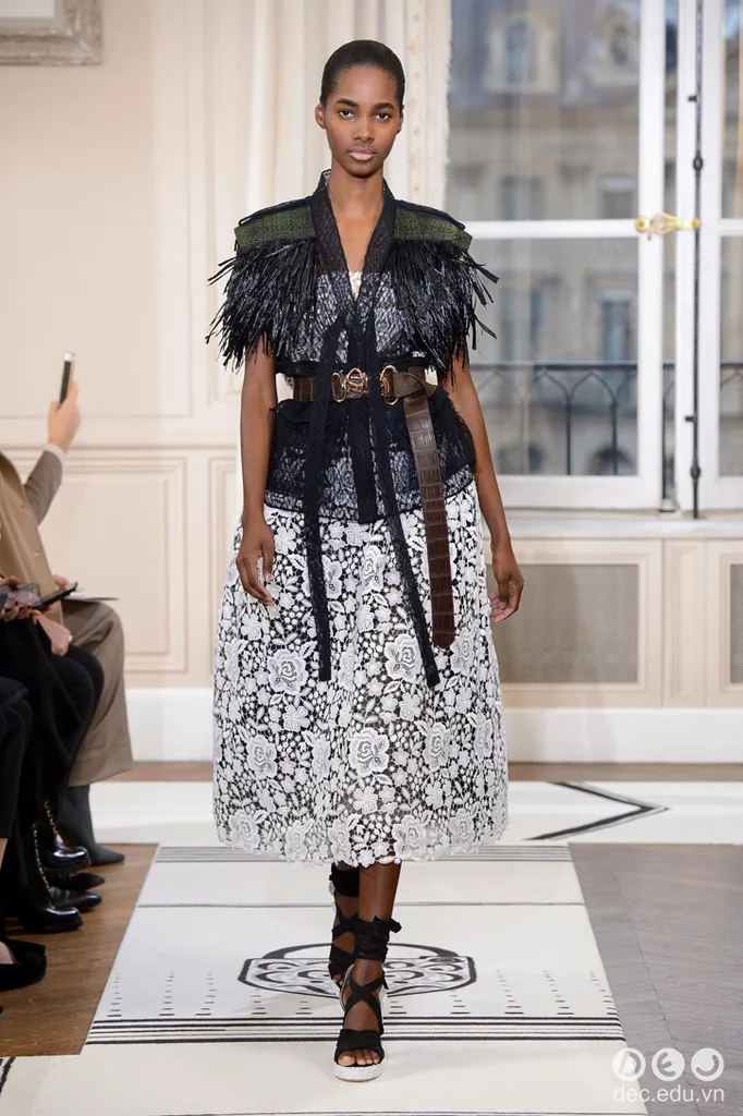 BST-thoi-trang-Schiaparelli-Xuan-2018-Couture 7_zpsrvdl5dst.jpg