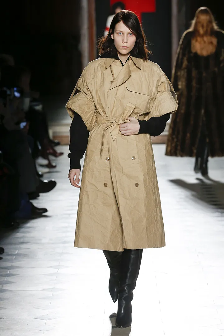  BST-thoi-trang-a-f-vandervorst-Xuan-2018-couture 12_zpsqblcqjjs.jpg