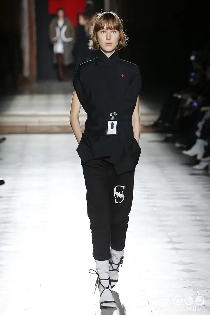 BST-thoi-trang-a-f-vandervorst-Xuan-2018-couture 4_zps7k3y3mg2.jpg