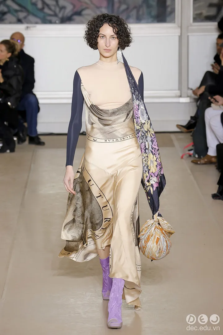 BST-thoi-trang-ready-to-wear-marine-Serre-Thu-Dong-2018 33_zpsrgnzeq2k.jpg