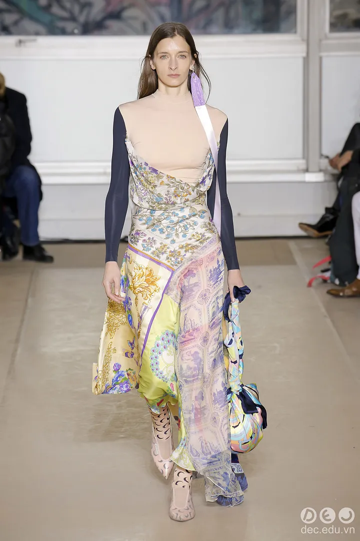 BST-thoi-trang-ready-to-wear-marine-Serre-Thu-Dong-2018 34_zpszraqlfrh.jpg