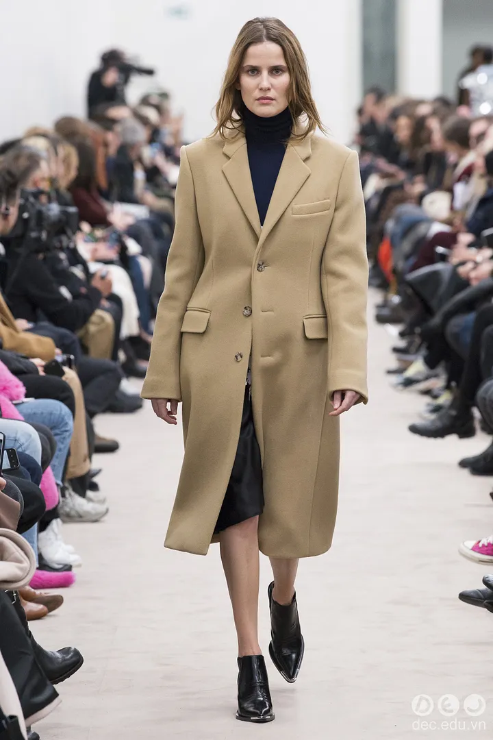 BST-thoi-trang-ready-to-wear-paco-rabanne-thu-dong-2018 27_zpsfb5ixfrc.jpg