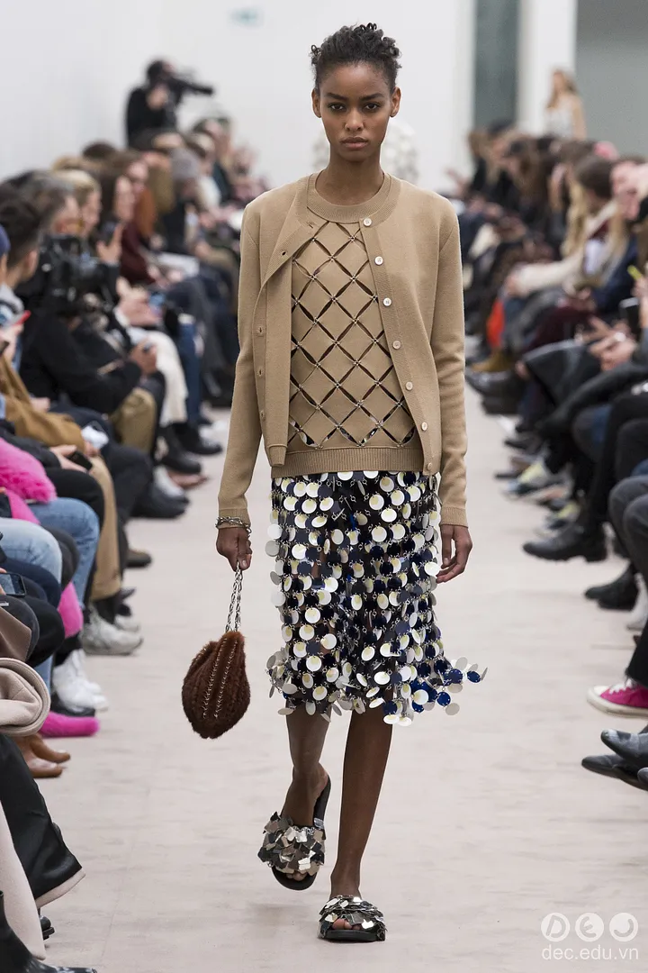 BST-thoi-trang-ready-to-wear-paco-rabanne-thu-dong-2018 33_zps86jsmhxs.jpg