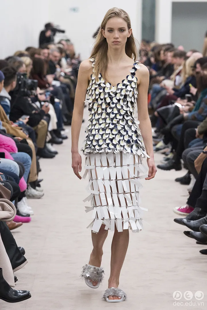 BST-thoi-trang-ready-to-wear-paco-rabanne-thu-dong-2018 36_zps1ftndxlp.jpg