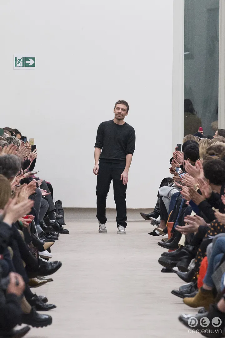 BST-thoi-trang-ready-to-wear-paco-rabanne-thu-dong-2018 39_zpsa9rwqabm.jpg