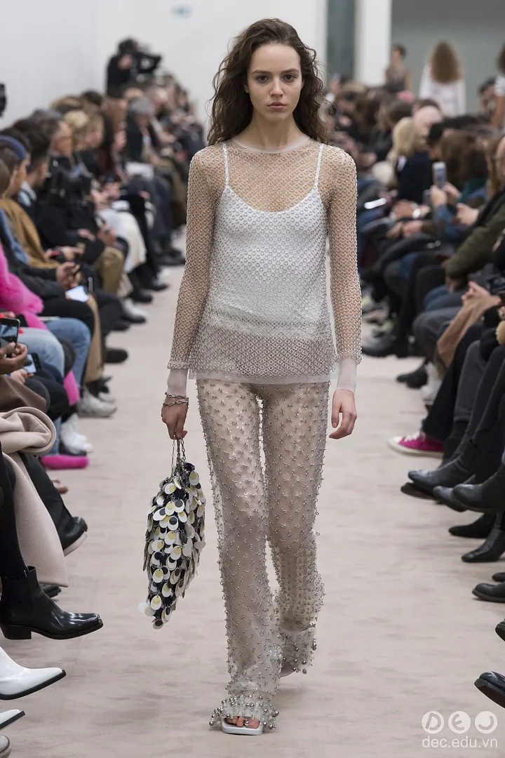 BST-thoi-trang-ready-to-wear-paco-rabanne-thu-dong-2018 7_zpsochwjy0j.jpg