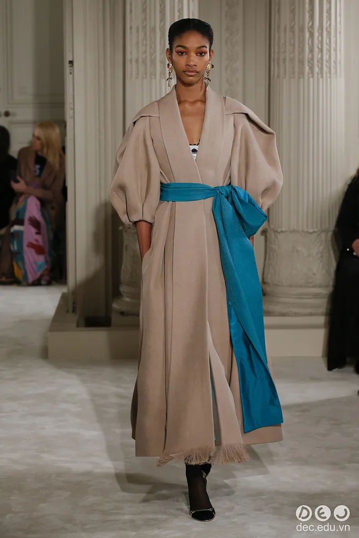  BST-thoi-trang-valentino-Xuan-2018-Couture 2_zpsasawbcqy.jpg