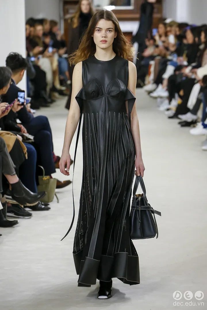 BST-thoi-trang -Ready-to-Wear -Loewe-Thu-Dong- 2018 13_zpsfjiquc3e.jpg