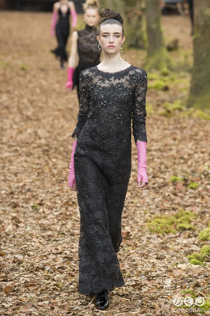 bst-thoi-trang-ready-to-wear-chanel-thu-dong-2018 80_zpsqfljbao8.jpg