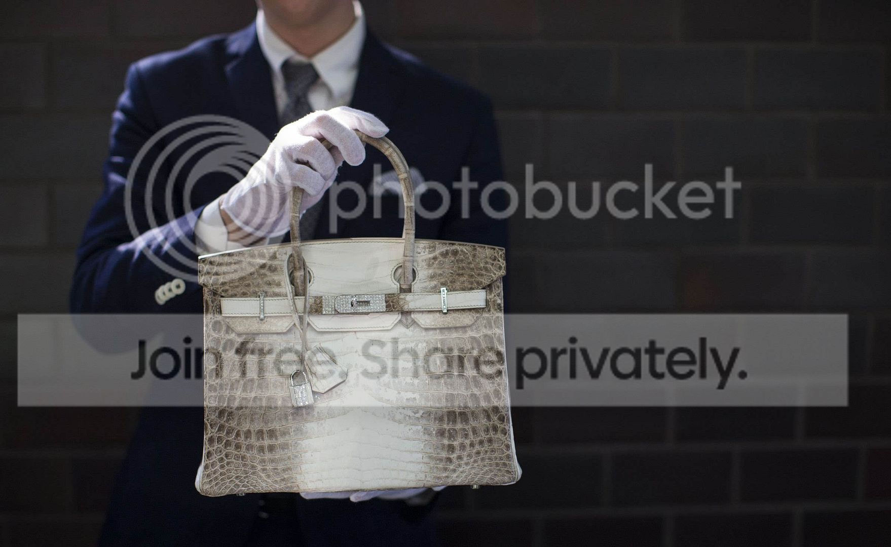 Tại sao túi Birkin Himalayan lại có giá cắt cổ