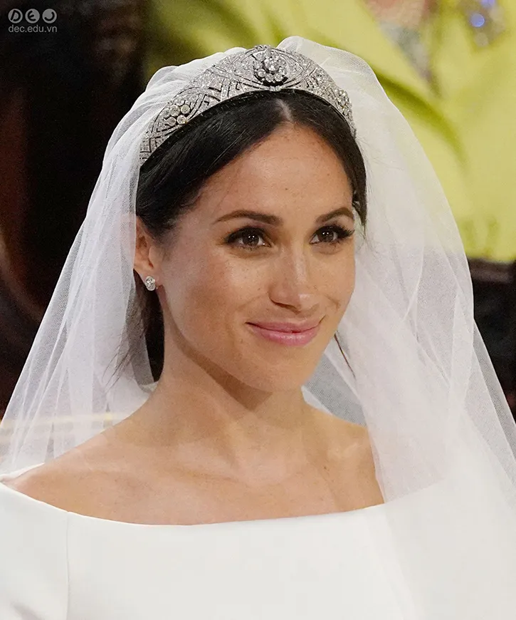 vay-cuoi-co-dau-hoang-gia 2_zps3qimnz3o.jpg