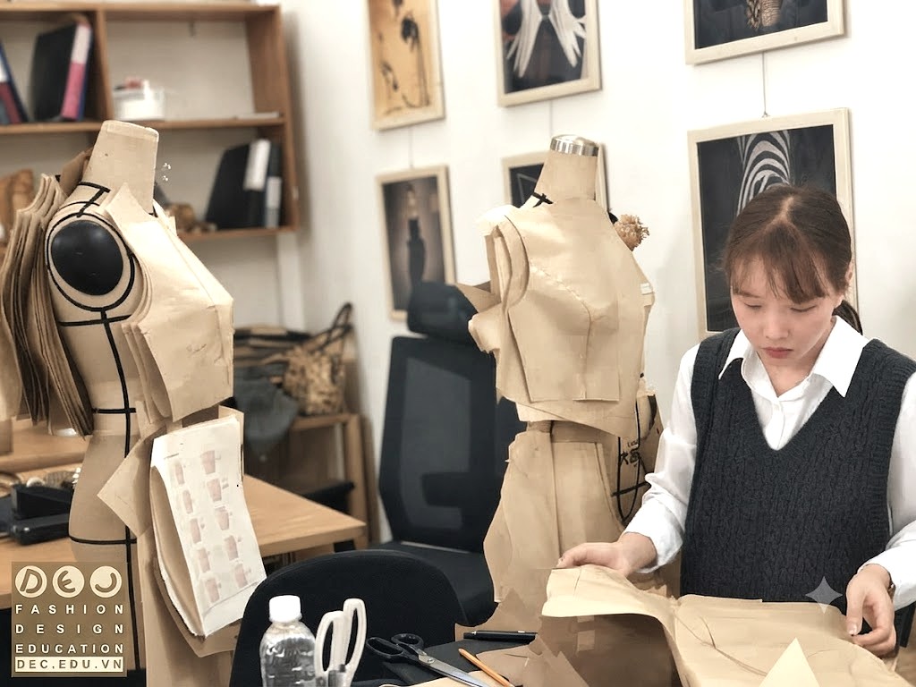 Lớp học Basic Draping 3D tại DEC